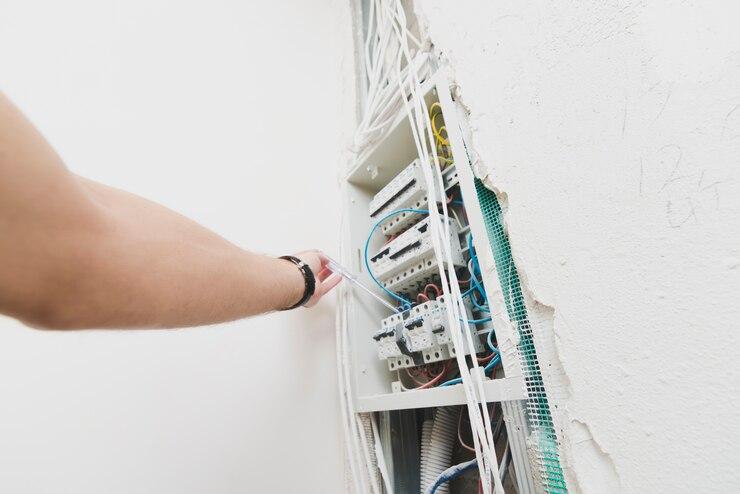 Empresa de Instalação Elétrica: Como Escolher a Melhor