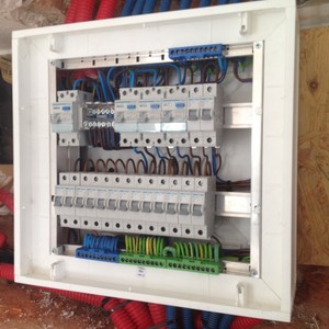 Fornecedores de quadros elétricos Fornecedores de quadros elétricos